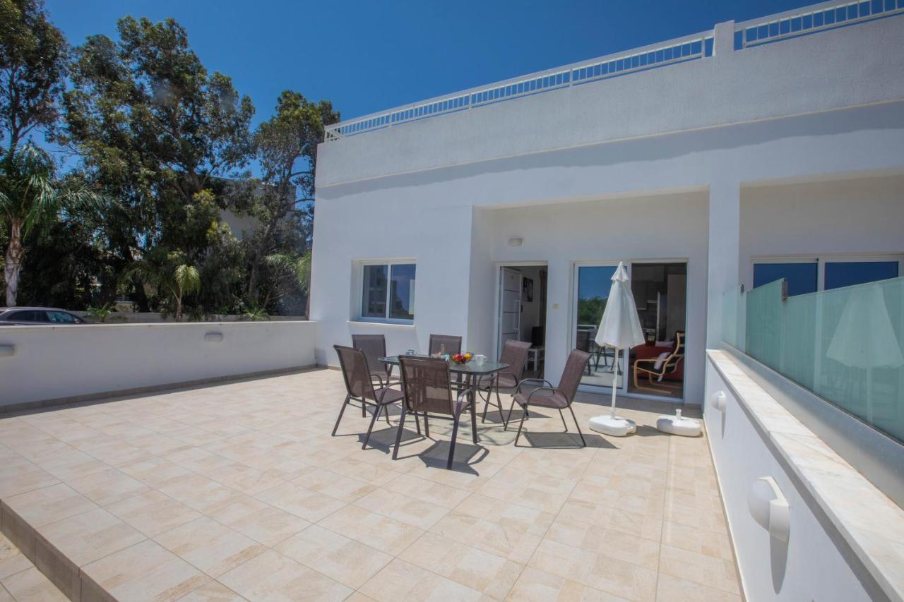 Panayia Sea View Apts Protaras Bagian luar foto