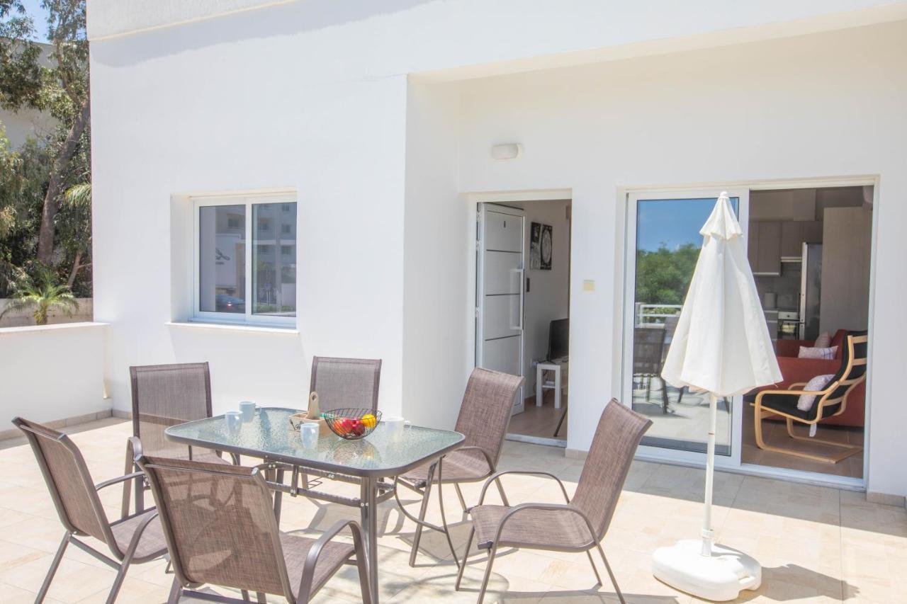 Panayia Sea View Apts Protaras Bagian luar foto